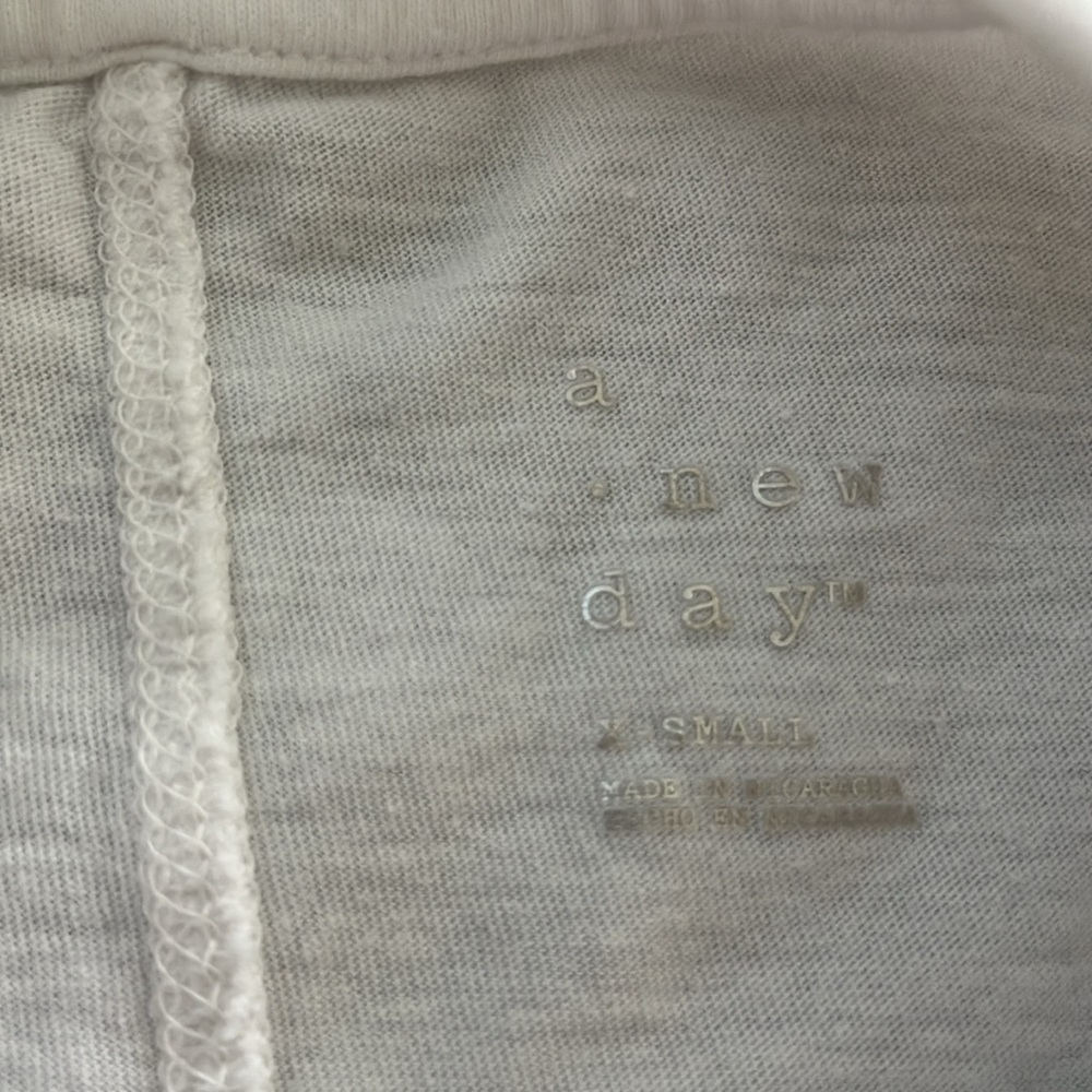 Target shirt - Picture 2 of 2